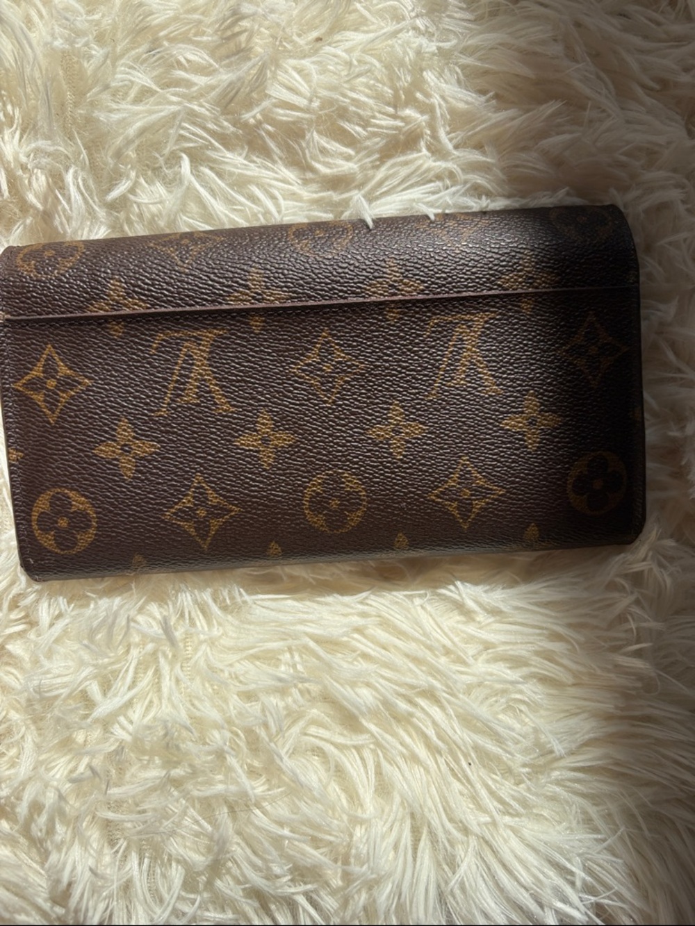 Monogram, Louis Vuitton, Sarah wallet/ crossbody with fuchsia interior - Picture 10 of 15